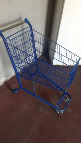 Carrinhos de supermercado