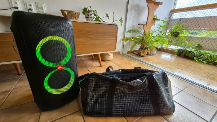 Caixa JBL Partybox 100 + Bolsa Transporte