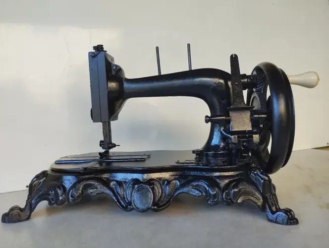 Máquina de costura manual