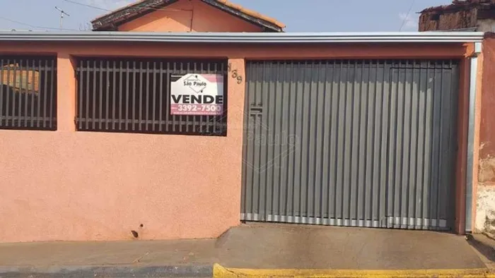 Venda de Casas / Padrão na cidade de Rincão