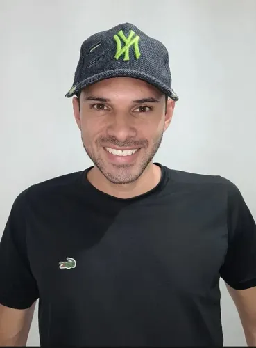 Boné da New Era Jeans, bonito, original, protege do sol, moderno.