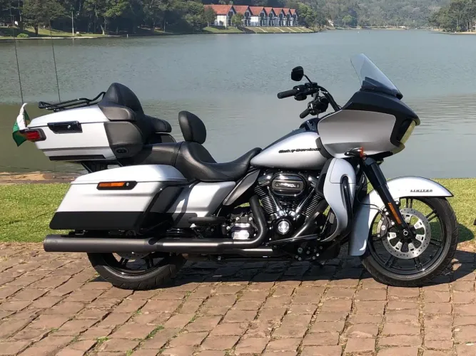 Harley -  Davidson Road Glide Limited 2020 - FL TRK Único Dono