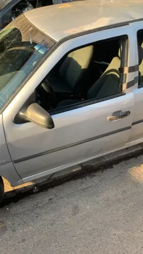 Volkswagen Gol G3 1.0 16v Power 2 correias . Somente peças separadas.
