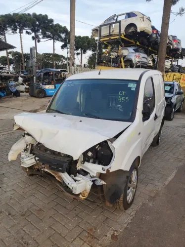 Retirada de peças Fiat Doblo 1.8 2016 