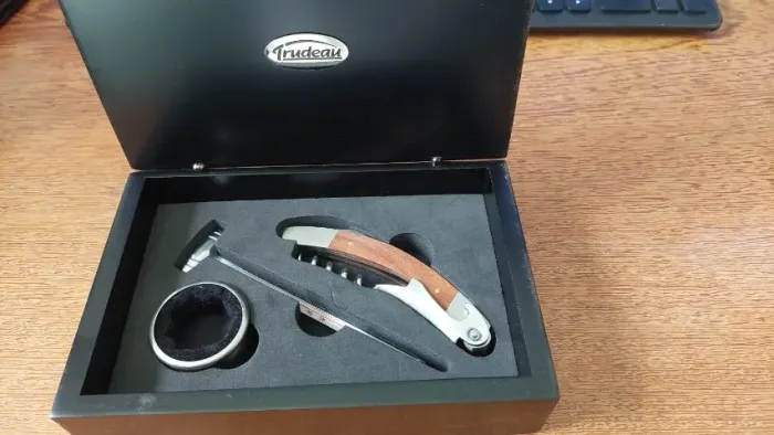 Wine set Trudeau