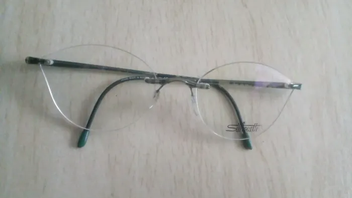 Vendo armação  nova.....,,.