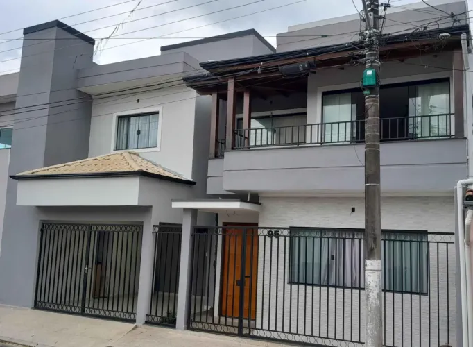 Lindo sobrado na cabelinha