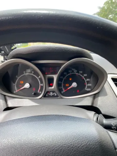 Ford Fiesta SE 1.6 16V Flex 5P 2013