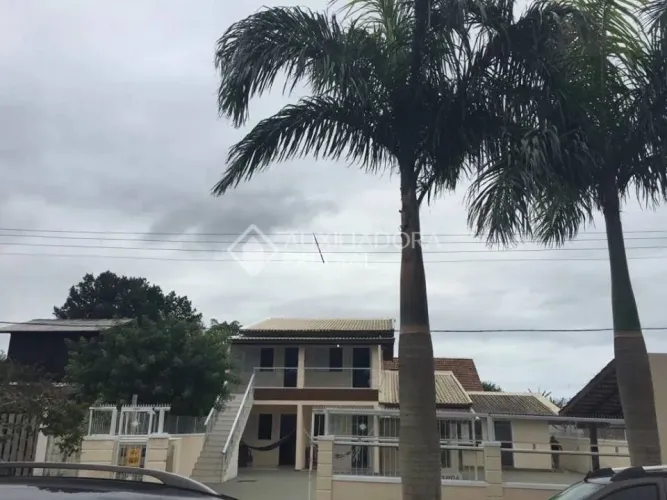 Comercial no bairro São João do Rio Vermelho