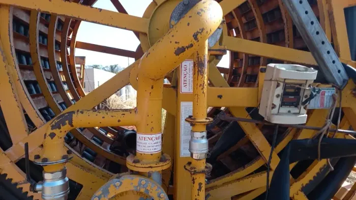 CARRETEL ENROLADOR METAL LAVRAS