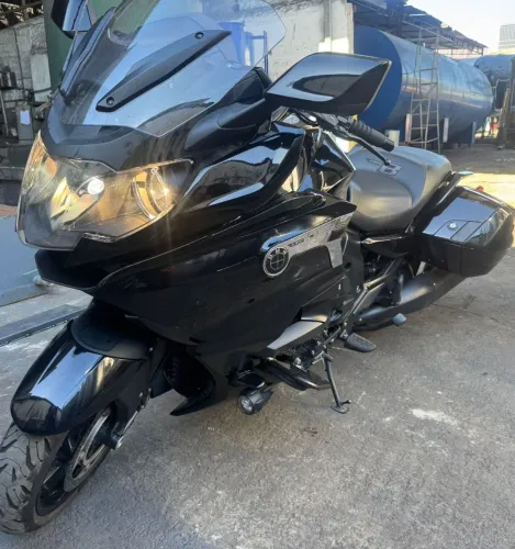 BMW K1600 Bagger 