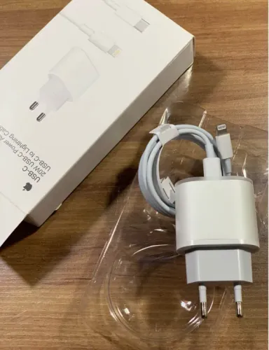 Carregador de IPhone completo cabo + fonte turbo 20W carga rápida