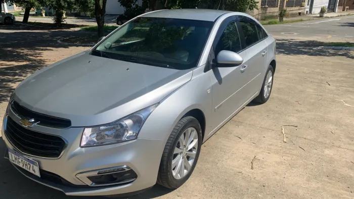 Cruze completo muito novo com GNV