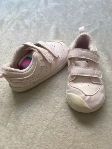 2 pares de Tênis Nike Infantil *Original