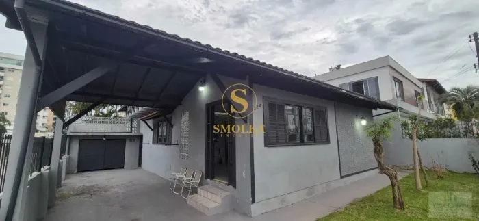 Casa a venda no Balneario Estreito Florianopolis.
