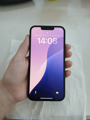 iPhone 13 - 128GB - Bateria: 83% 