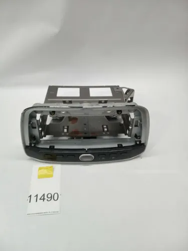 Comando Pisca Alerta C/ Moldura Radio Fiat Punto Tjet 2013