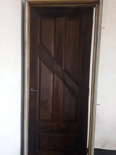 Portas de itaúba completas 