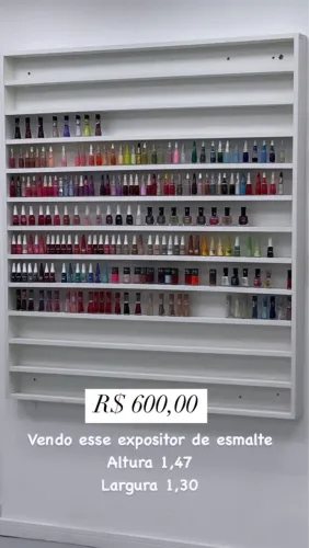 Expositor de esmaltes para salão de beleza - 1.47m x 1.30m