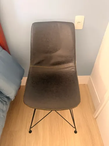 Cadeira para estudos e escritório em Corina da Tok Stok 