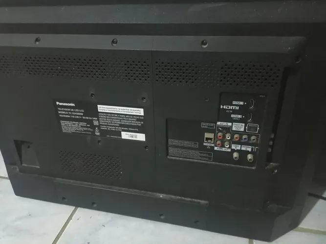 TV LED Panasonic TC-32A560B