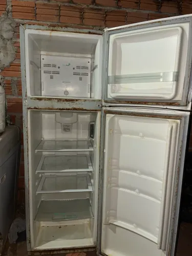 Geladeira usada