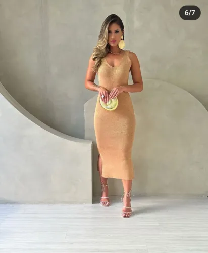 Vestido tricot dourado NOVO