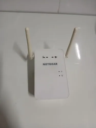 Repetidor de Sinal Wi-Fi Netgear - Alcance Estendido
