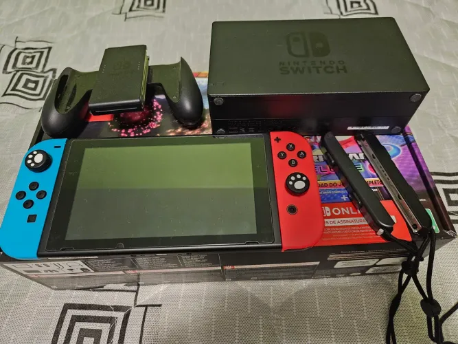 Nintendo Switch V2 COMPLETO