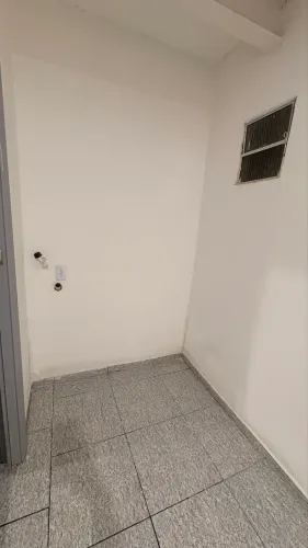 Kitnet Grande- Bairro Encantado 