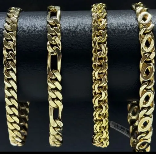Jóias feitas por encomenda em ouro ou prata de lei com garantia e preço de fábrica.