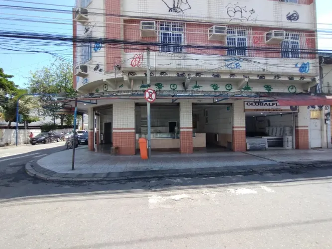 Alugo loja em Nova Iguaçu.
