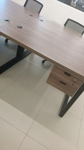 Mesa secretária kappesberg com gavetas