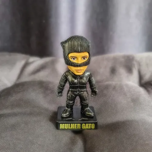 Miniatura Mulher Gato Bobs Cinemark 2022