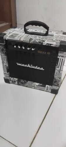Cubo amplificador mackintec