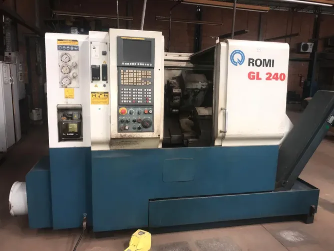 Torno Romi GL 240