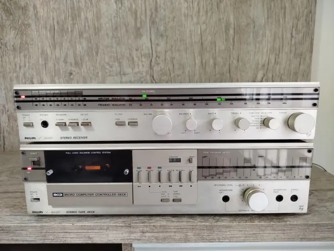 Receiver e tape deck Philips AH 621, N gradiente, polyvox, technics, marantz, sansui,