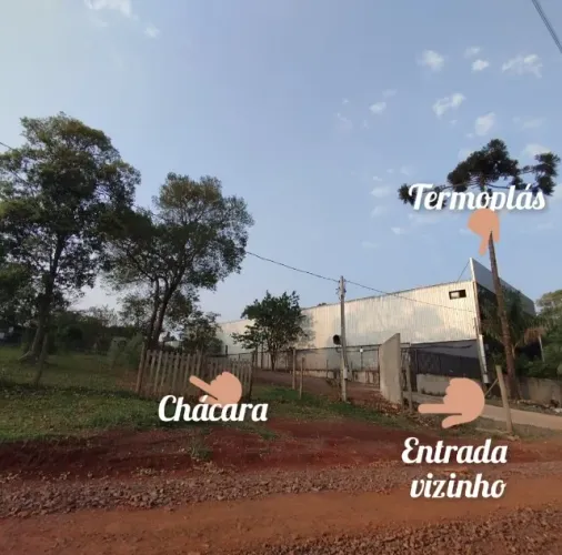 Chácara a 7km da Av. Brasil/Trevo Cataratas - no Perímetro Urbano