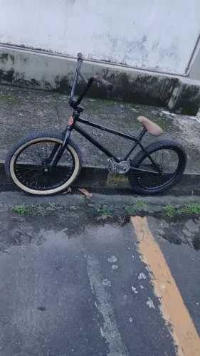 Bicicleta BMX aro 20