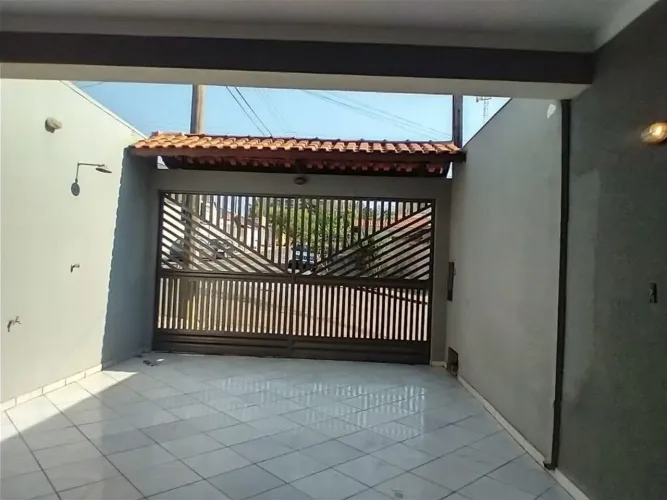 Casa à venda em Piracicaba, Jardim Belvedere, com 3 quartos, com 135 m²
