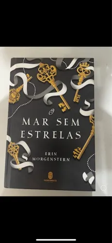 Livro Um Mar Sem Estrelas