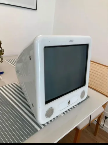 Emac G4 parou de liga esses dias pra colecionador 