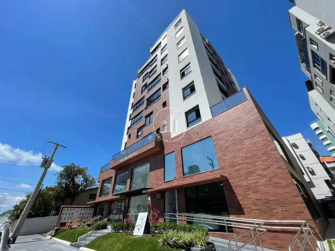Apartamento 3 Quartos com 1 Suíte e 99m² - Coqueiros - BRN