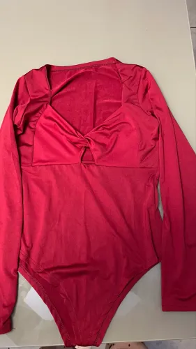 Body vermelho 