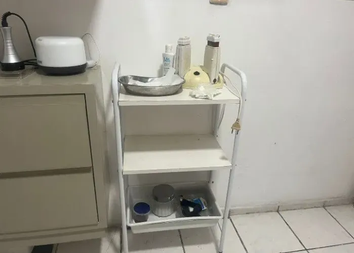 2 Carrinhos auxiliar 150 Cada