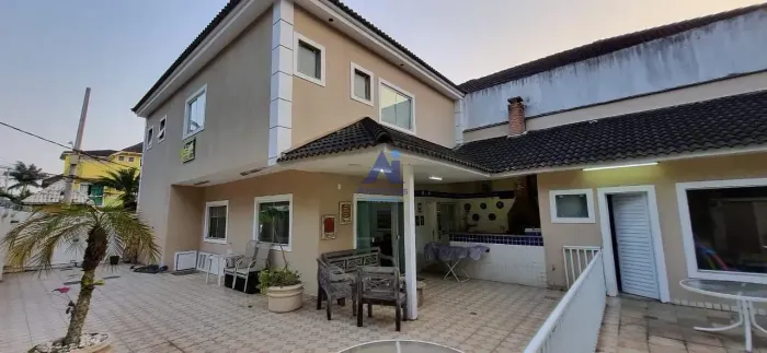 Condomínio das Palmeiras - Casa Duplex de Luxo em Vargem Pequena à Venda, Rio de Janeiro,