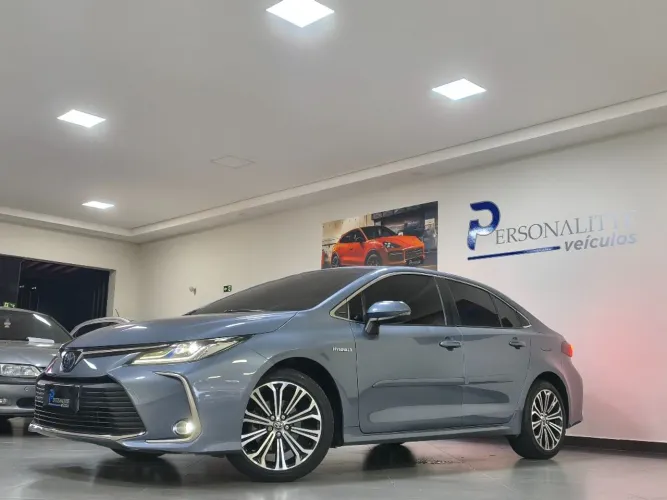 Toyota Corolla Altis Hybrid 1.8 16V Flex Aut. 2020