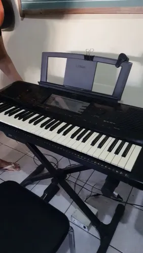 Teclado Yamaha PSR-620