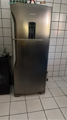 Geladeira Inox semi nova