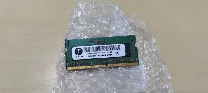Vendo Memória DDR4 4G para notebook